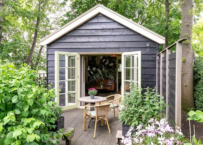 Cottage \'Onder De Boompjes\'